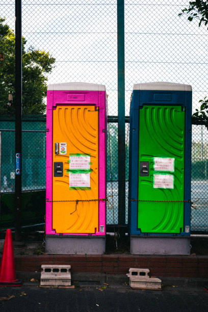 Best Porta potty rental near me  in Deltona, FL