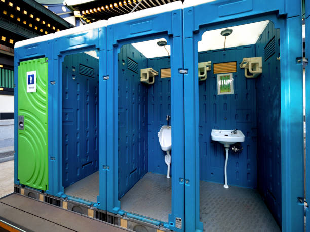 Best Emergency porta potty rental  in Deltona, FL
